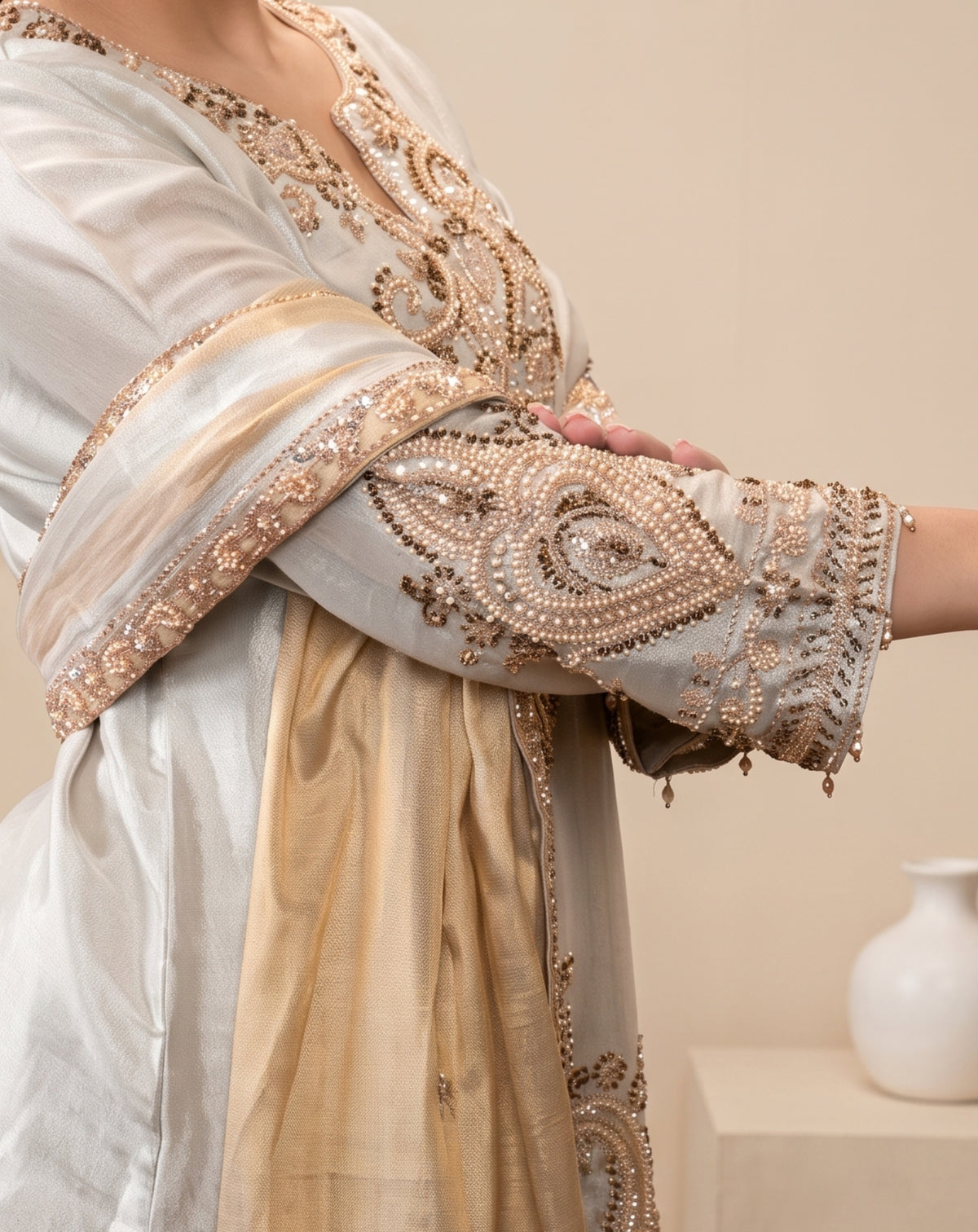 Riwaayat: silver grey embroidered suit set, view 3