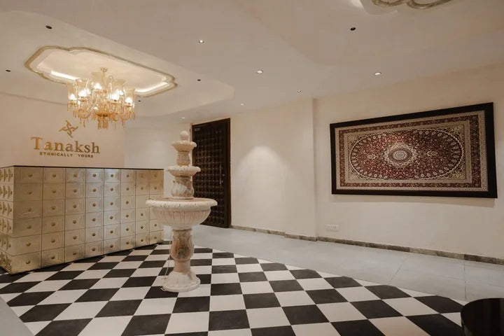 Khatuba boutique interior